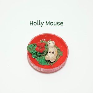 Holly Mouse